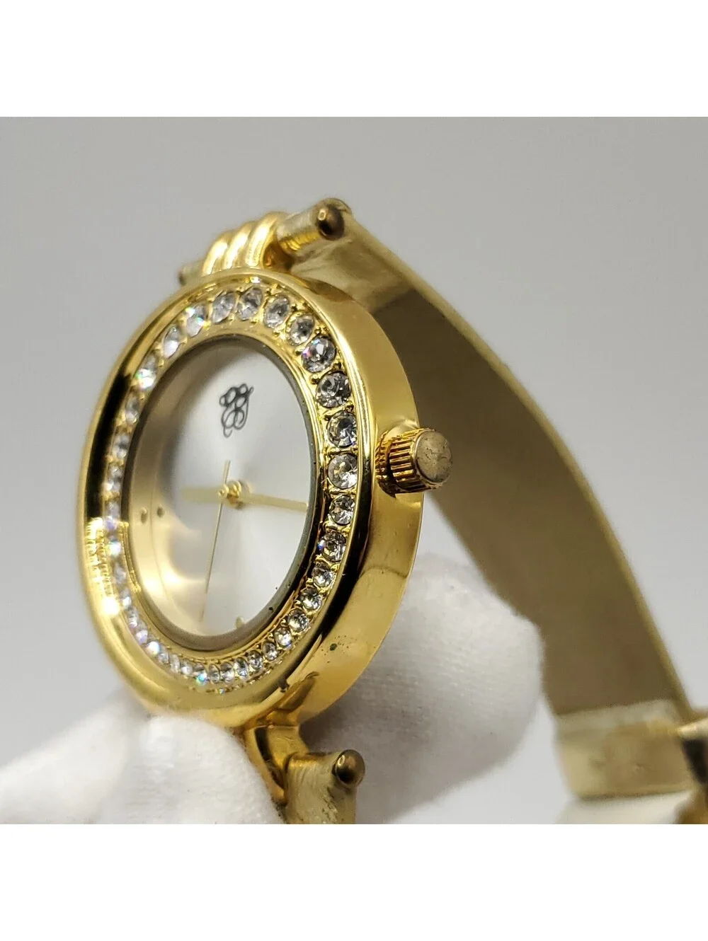 Elizabeth Taylor Quartz Womens 33mm Watch Gold Tone New Battery
